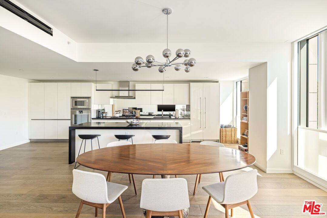 Dining room, Interior, Kitchen, Pendant Lights, Stainless Steel Appliances, Wood Texture Flooring