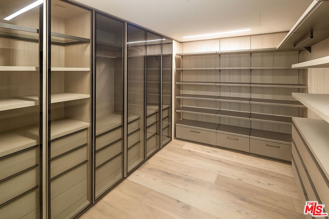 Interior, Recessed Lighting, Walk-in Closets, Wood Texture Flooring