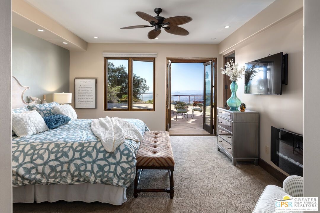 Bedroom, Fireplace, Interior, Recessed Lighting, Water