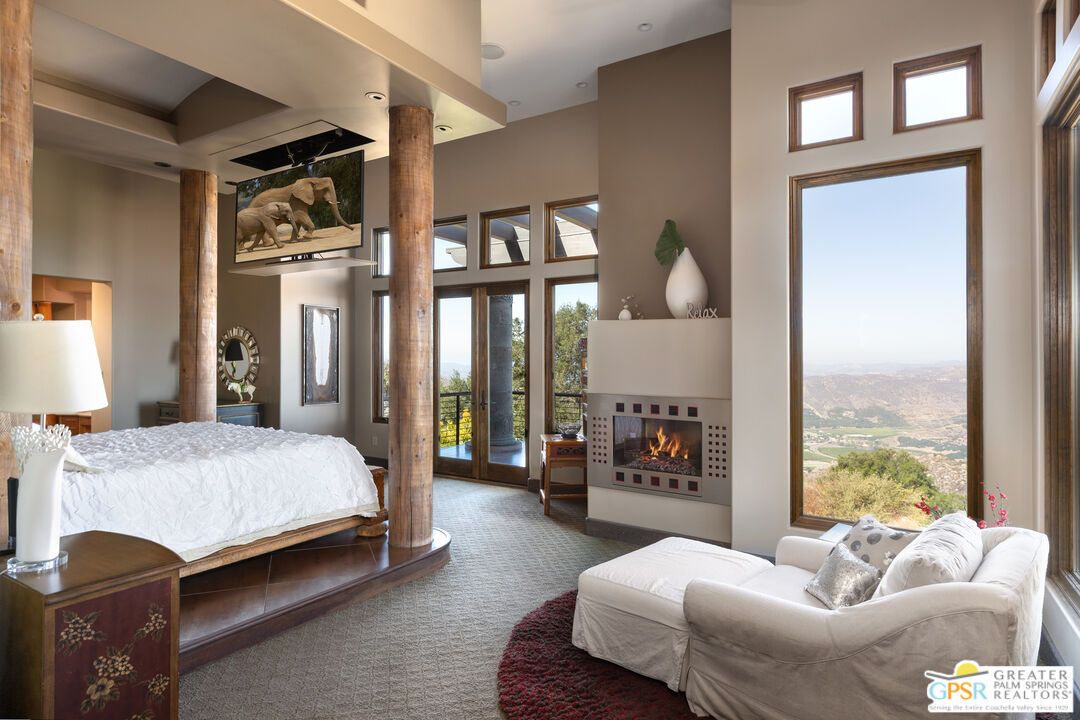 Bedroom, Fireplace, Interior, Recessed Lighting