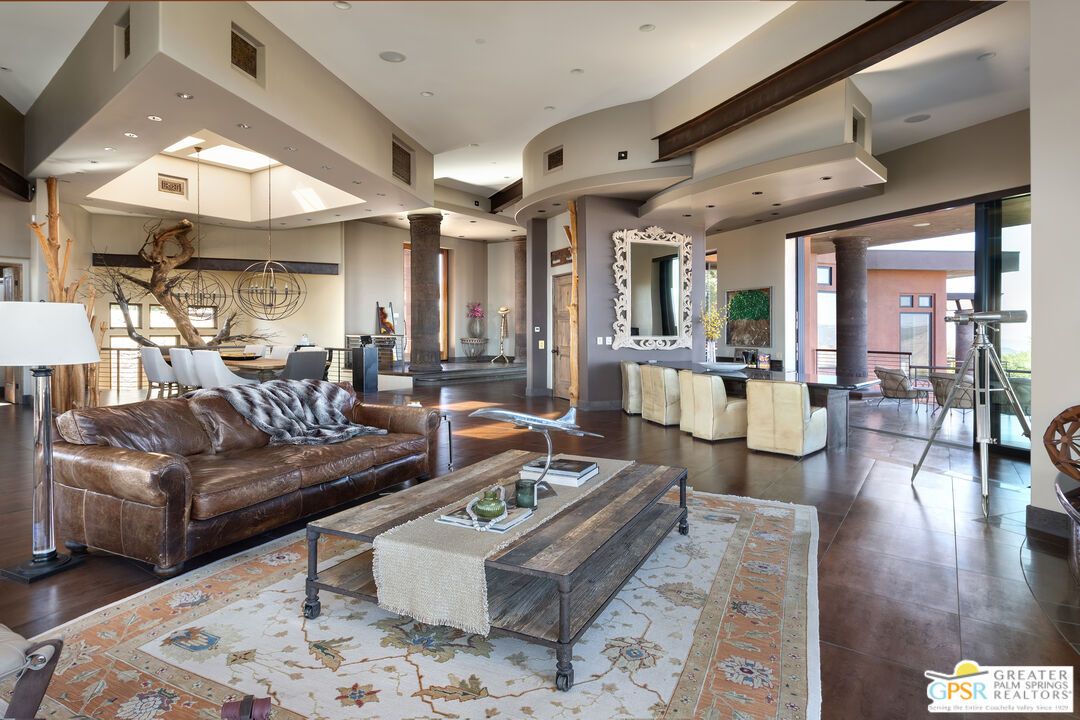 Dining room, Interior, Living room, Recessed Lighting