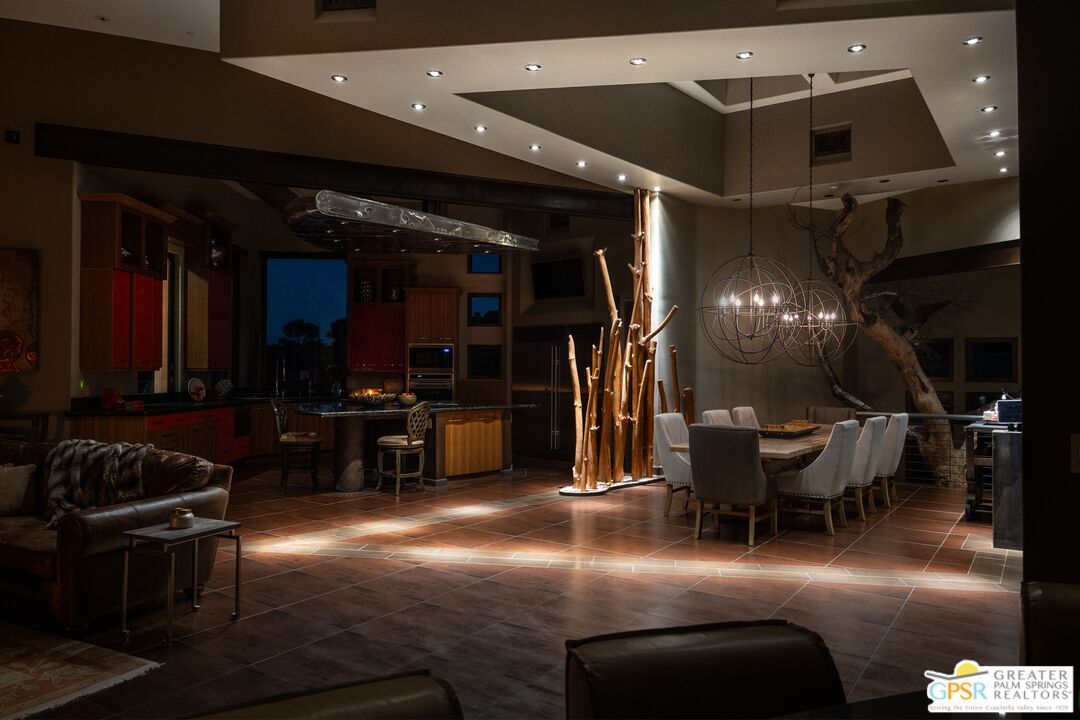 Dining room, Interior, Recessed Lighting