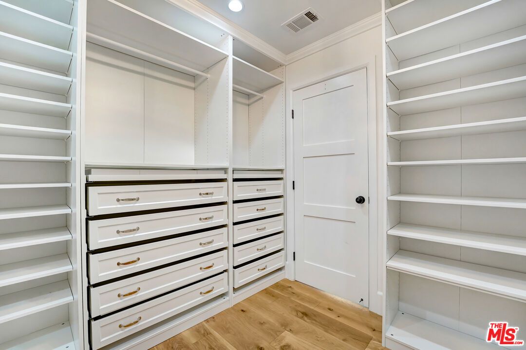 Interior, Recessed Lighting, Walk-in Closets, Wood Texture Flooring