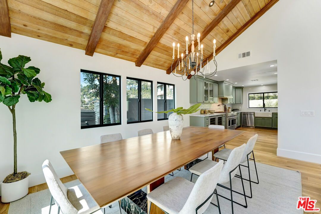 Chandelier, Dining room, Interior, Kitchen, Recessed Lighting, Wooden Beams, Wooden Ceilings, Wood Texture Flooring