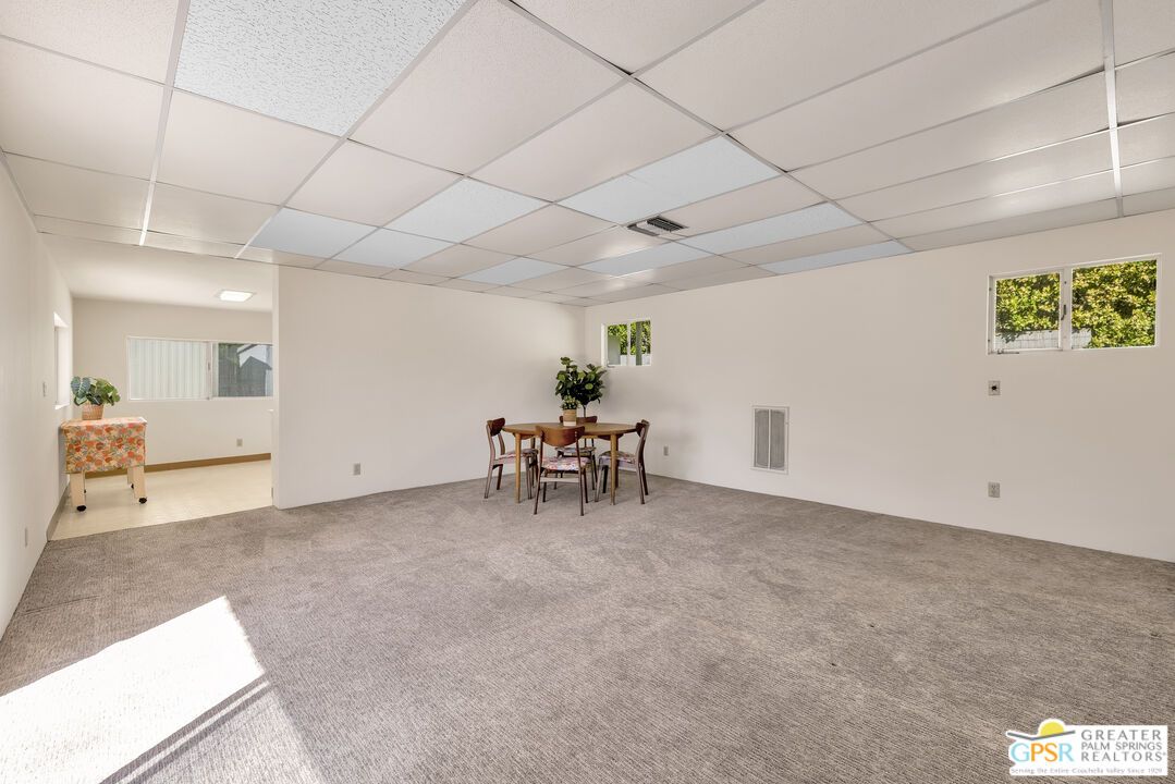 Dining room, Interior