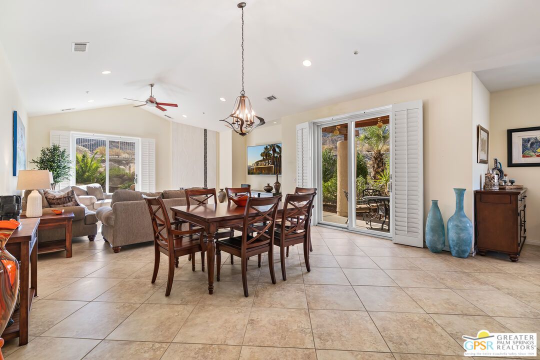 Dining room, Interior, Living room, Pendant Lights, Recessed Lighting