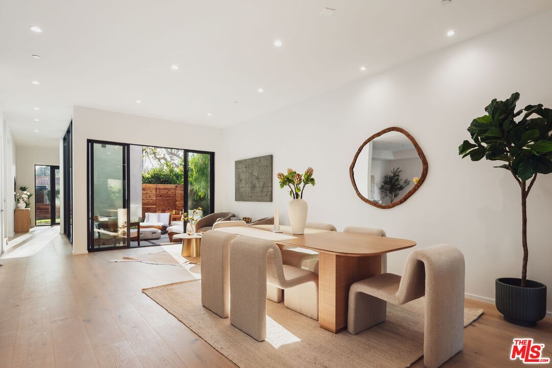 Dining room, Interior, Living room, Recessed Lighting, Wood Texture Flooring