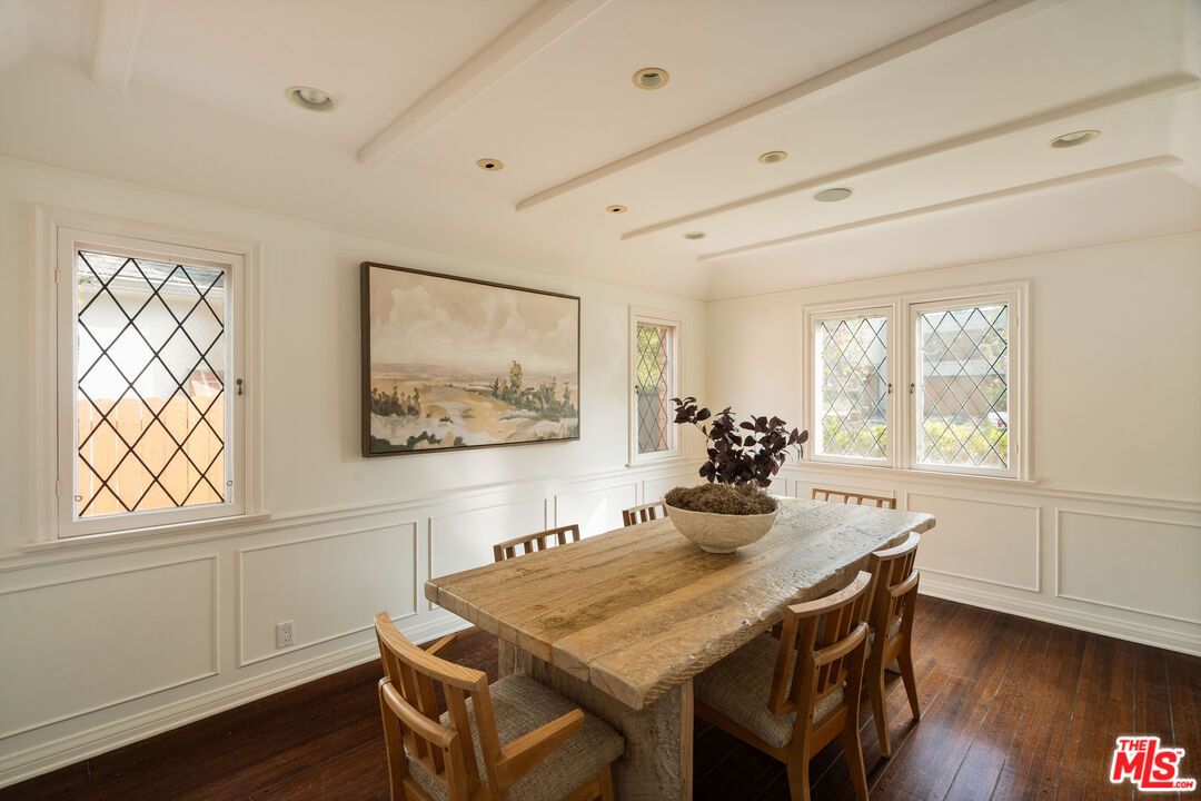 Dining room, Interior, Recessed Lighting, Wood Texture Flooring