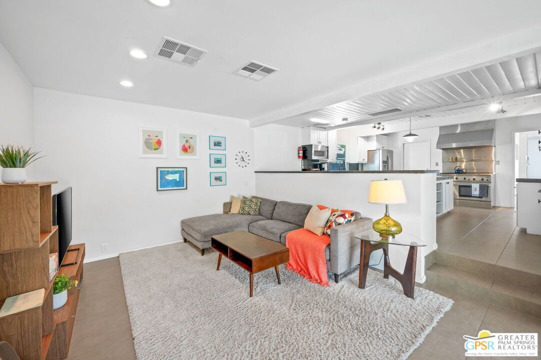 Interior, Kitchen, Living room, Recessed Lighting, Stainless Steel Appliances