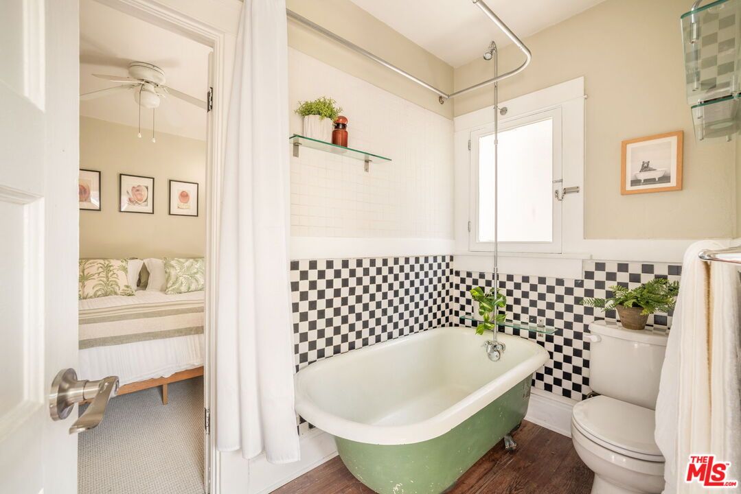 Bathroom, Bedroom, Free Standing Baths, Interior, Wood Texture Flooring