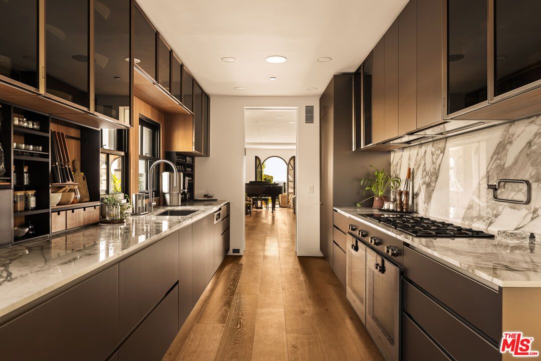 Dining room, Interior, Kitchen, Marble Walls, Recessed Lighting, Wood Texture Flooring