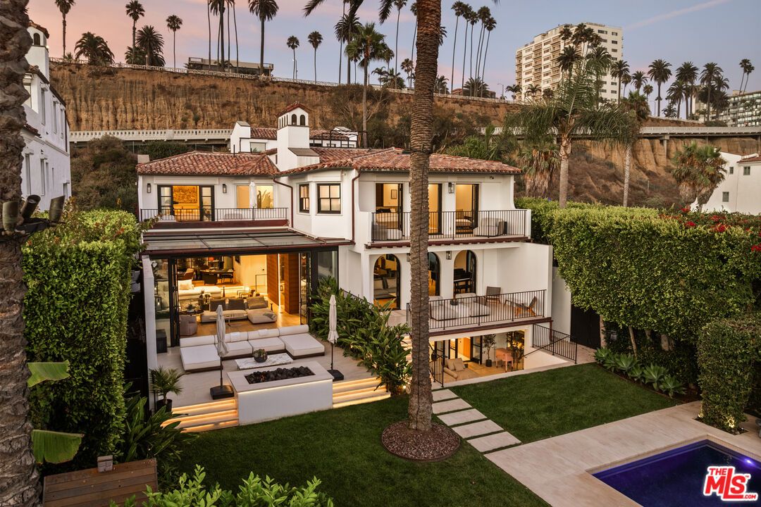 Backyard, Exterior, Facade, Pool, Spanish Mediterranean