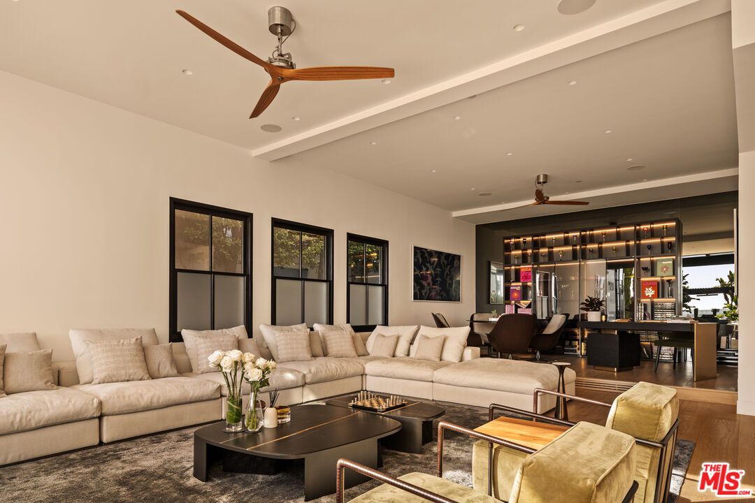 Dining room, Interior, Living room, Recessed Lighting, Wood Texture Flooring