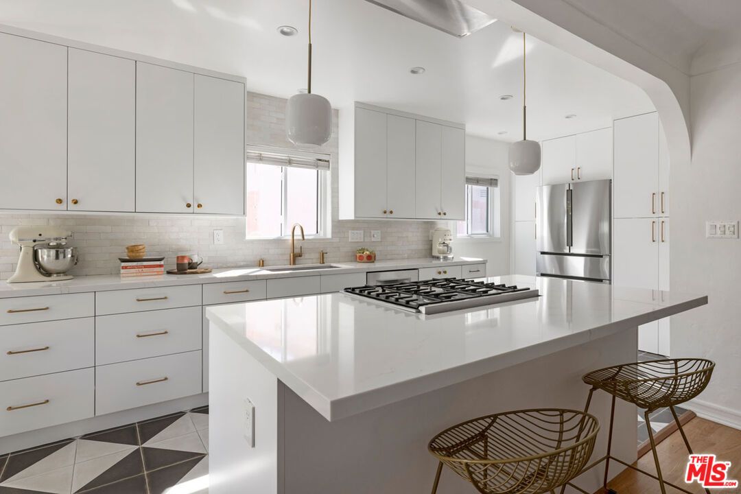 Interior, Kitchen, Pendant Lights, Recessed Lighting, Stainless Steel Appliances