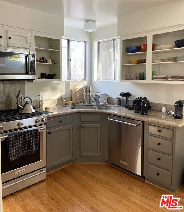Interior, Kitchen, Stainless Steel Appliances, Wood Texture Flooring