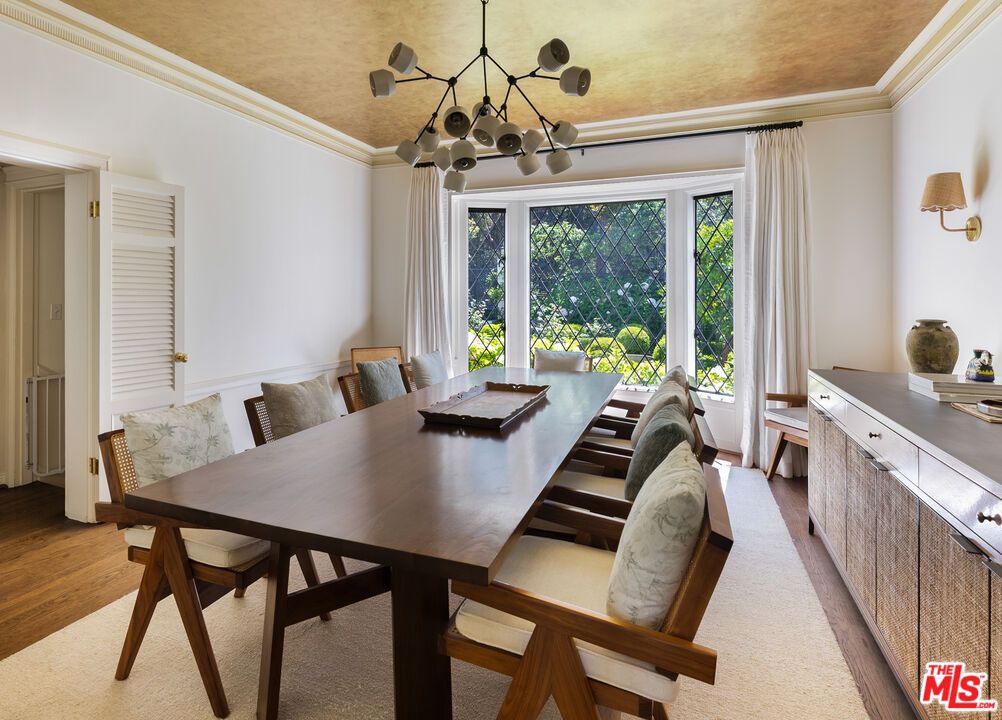 Dining room, Interior, Pendant Lights, Wood Texture Flooring