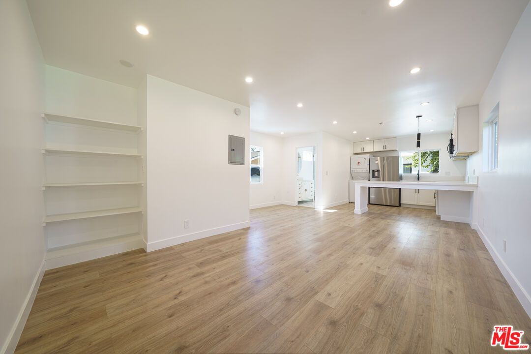 Empty room, Interior, Kitchen, Pendant Lights, Recessed Lighting, Wood Texture Flooring