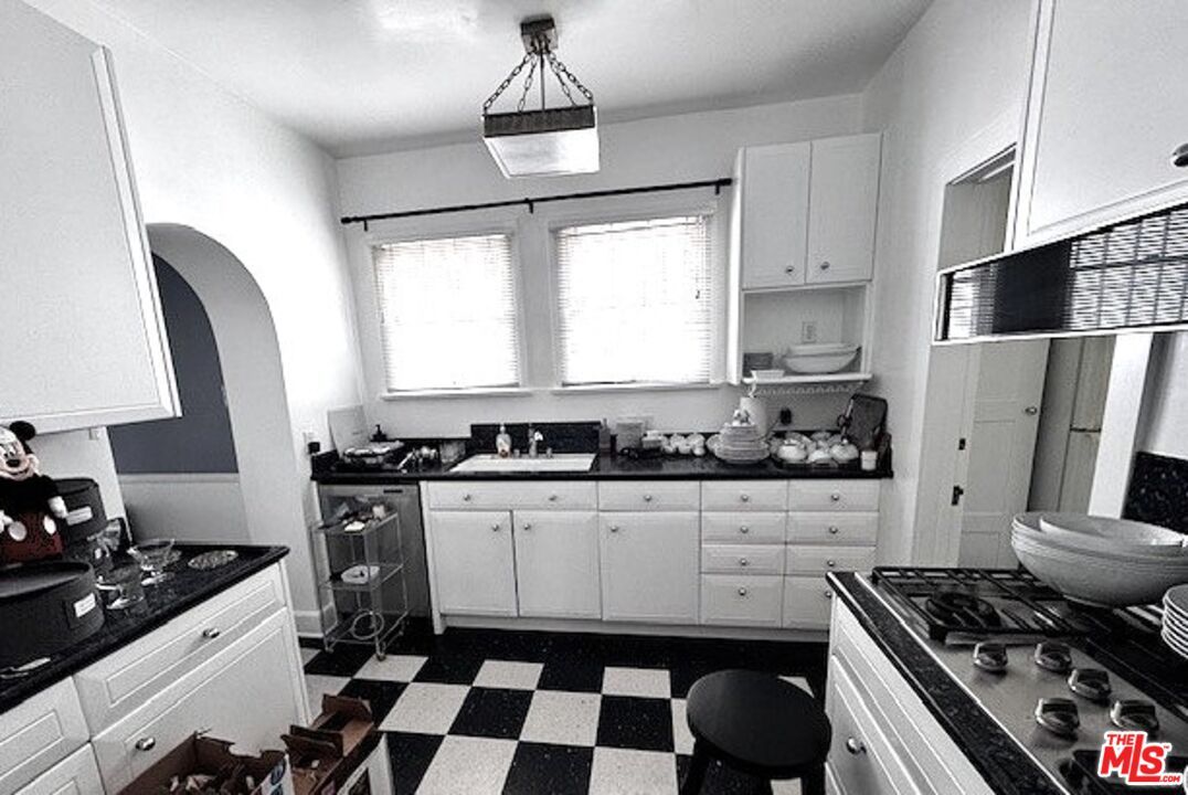 Interior, Kitchen, Pendant Lights