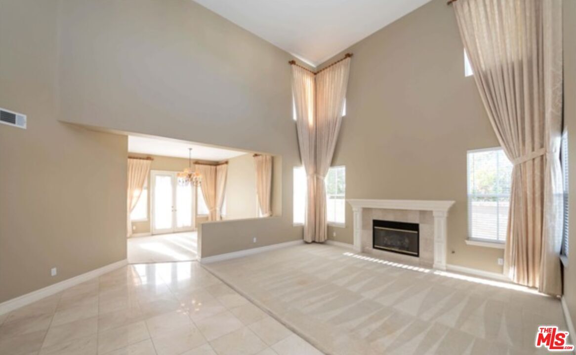 Chandelier, Empty room, Fireplace, Interior