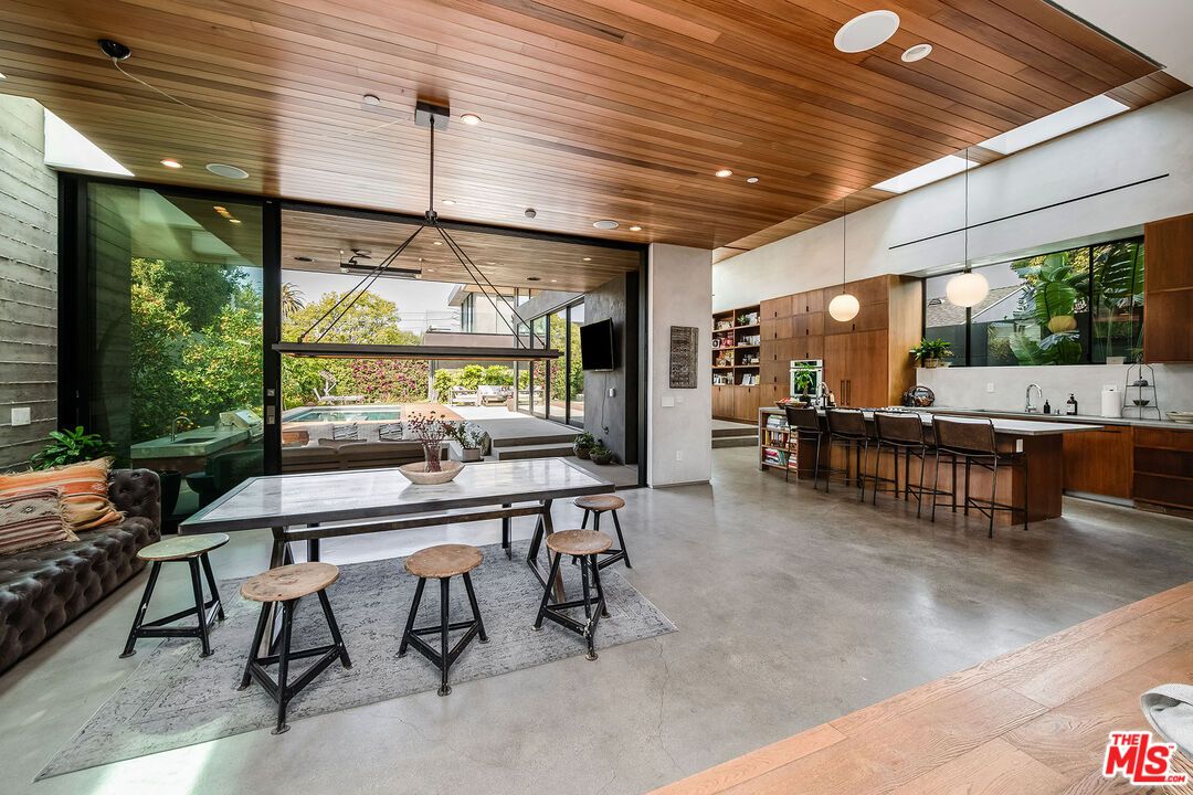 Dining room, Interior, Pendant Lights, Recessed Lighting, Wooden Ceilings