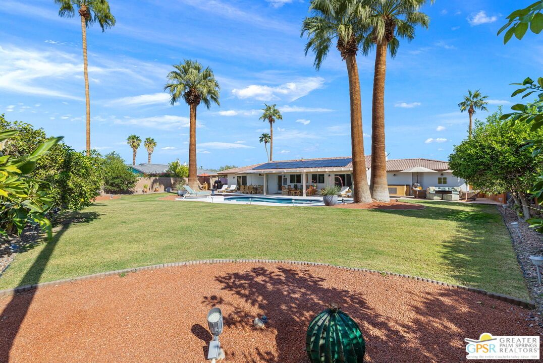 Backyard, Exterior, Pool