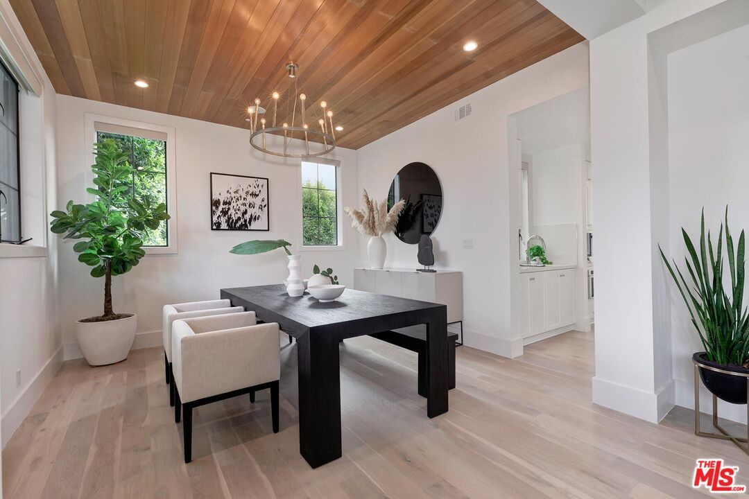 Dining room, Interior, Pendant Lights, Recessed Lighting, Wooden Ceilings, Wood Texture Flooring