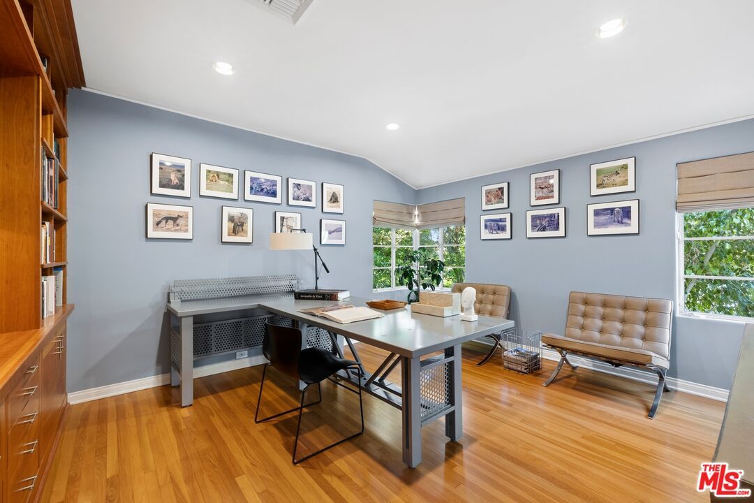 Home Office, Interior, Recessed Lighting, Wood Texture Flooring