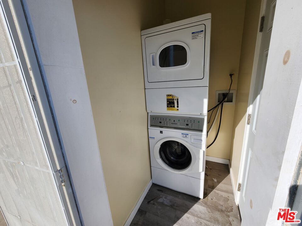 Interior, Utility Closets, Washer