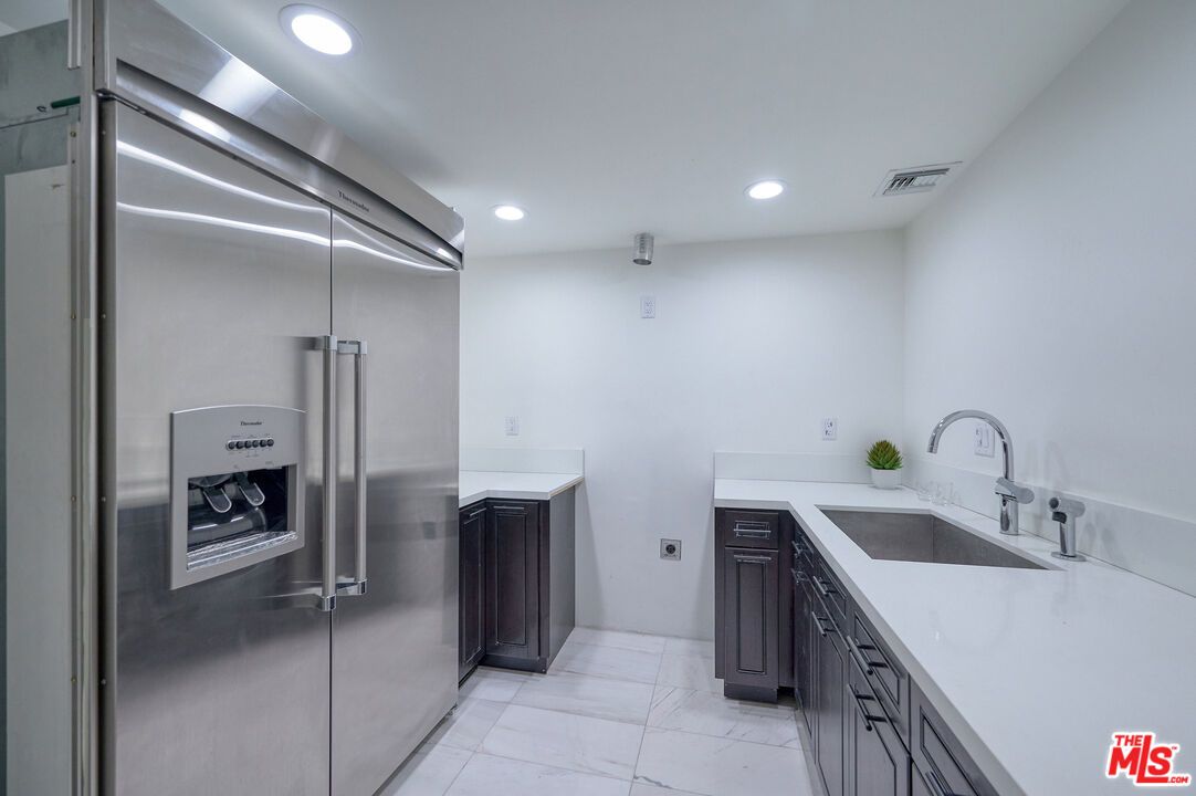 Interior, Kitchen, Marble, Recessed Lighting, Stainless Steel Appliances