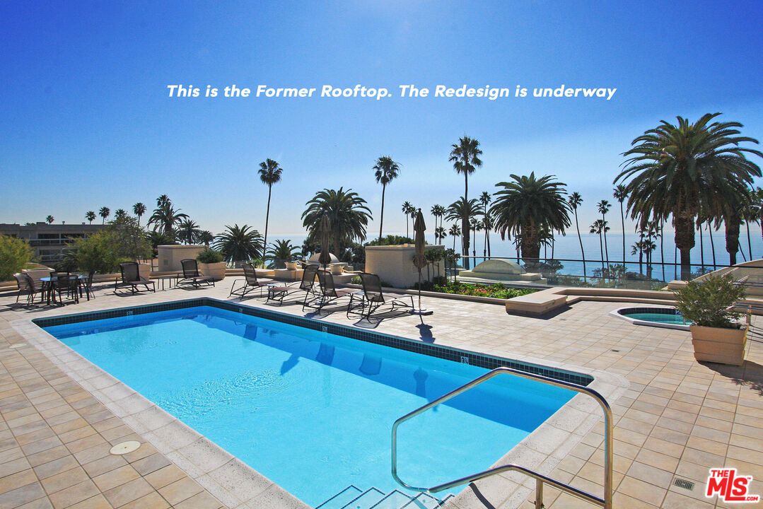 Exterior, Pool, Water