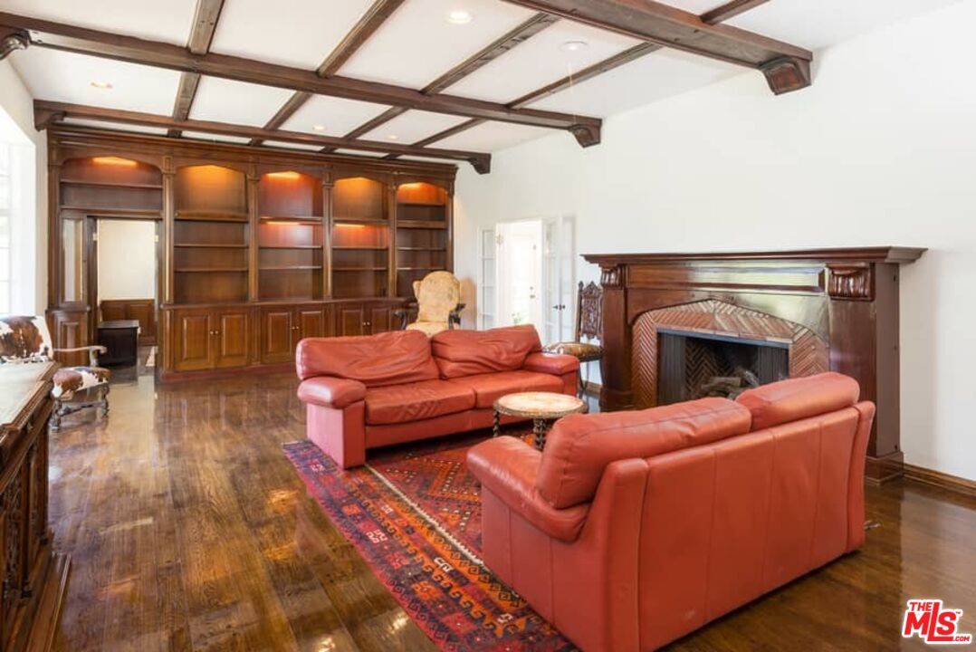 Fireplace, Interior, Living room, Recessed Lighting, Wooden Beams, Wood Texture Flooring