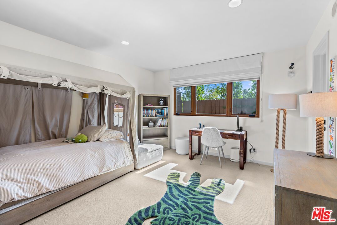 Bedroom, Home Office, Interior, Recessed Lighting