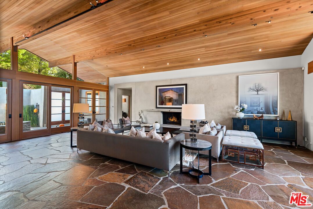 Fireplace, Interior, Living room, Recessed Lighting, Wooden Ceilings