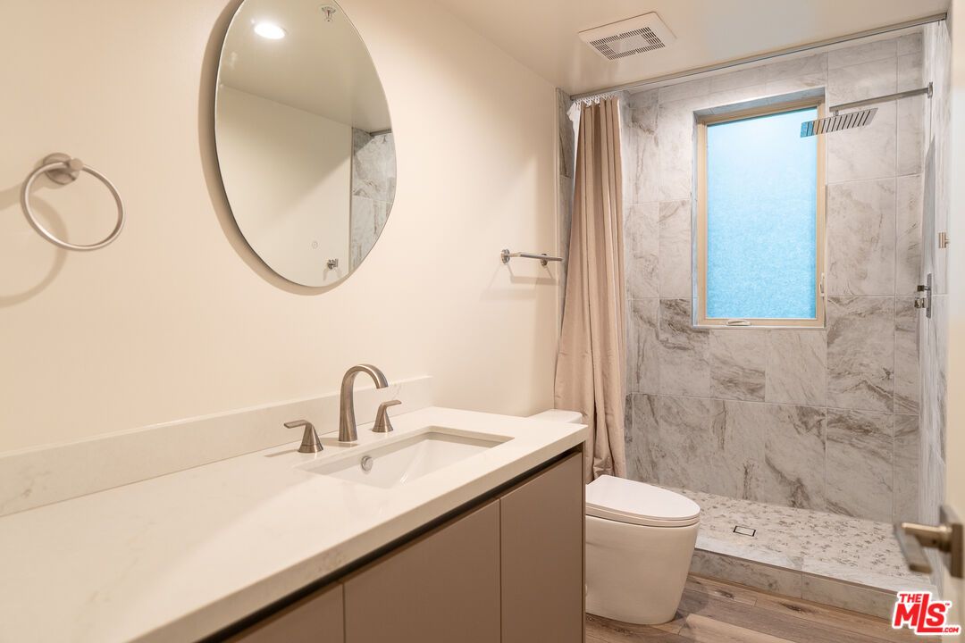 Bathroom, Interior, Marble Walls, Recessed Lighting, Wood Texture Flooring