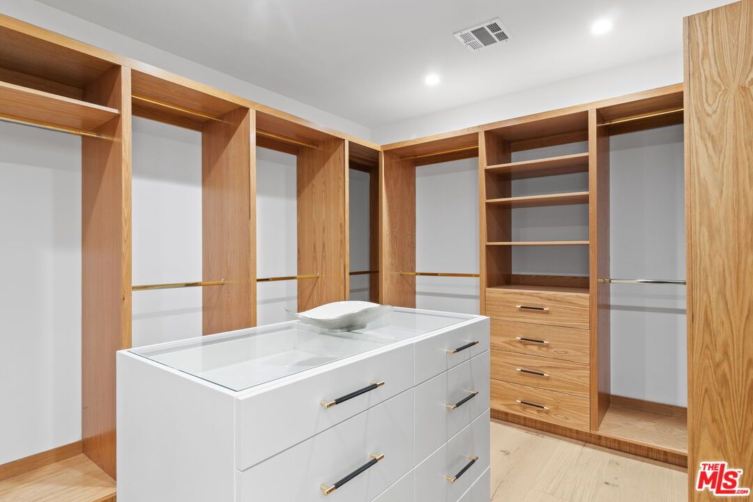 Interior, Recessed Lighting, Walk-in Closets, Wood Texture Flooring