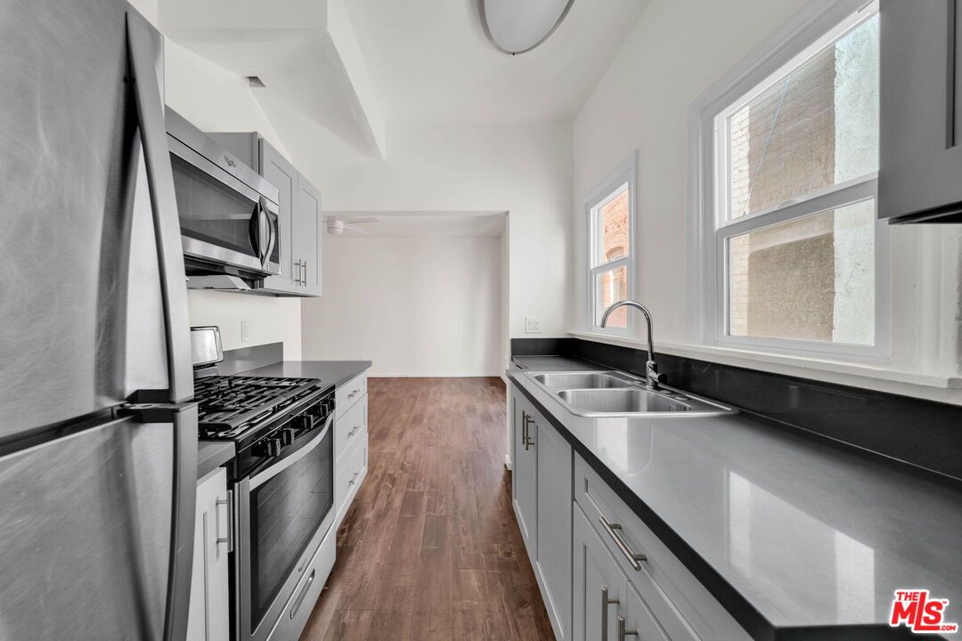 Interior, Kitchen, Stainless Steel Appliances, Wood Texture Flooring