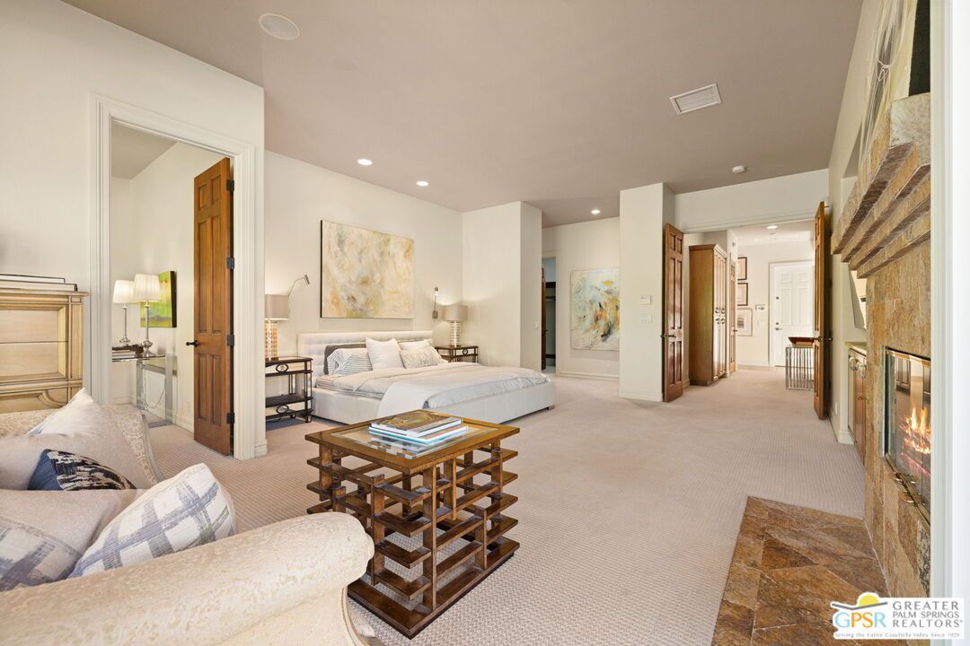 Fireplace, Interior, Living room, Recessed Lighting