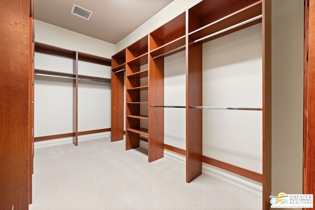Interior, Walk-in Closets