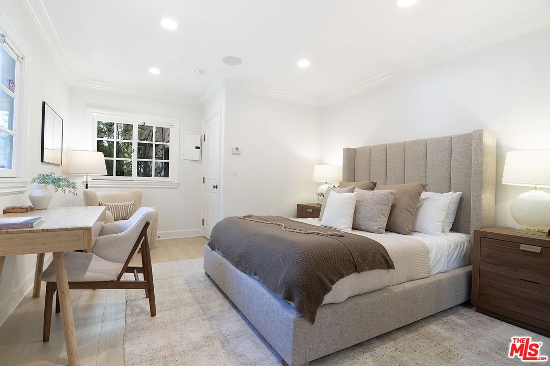 Bedroom, Home Office, Interior, Recessed Lighting, Wood Texture Flooring