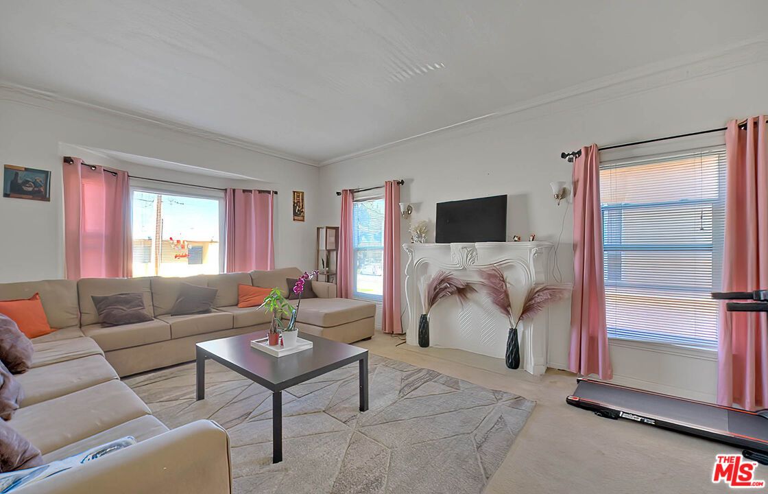 Interior, Living room