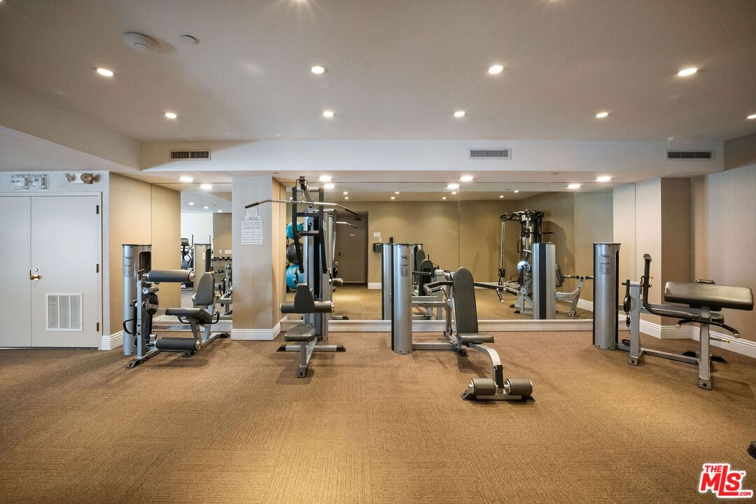 Fitness Equipment, Gym, Interior, Recessed Lighting