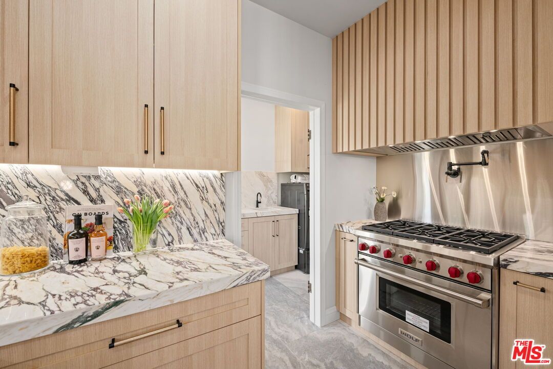 Interior, Kitchen, Stainless Steel Appliances