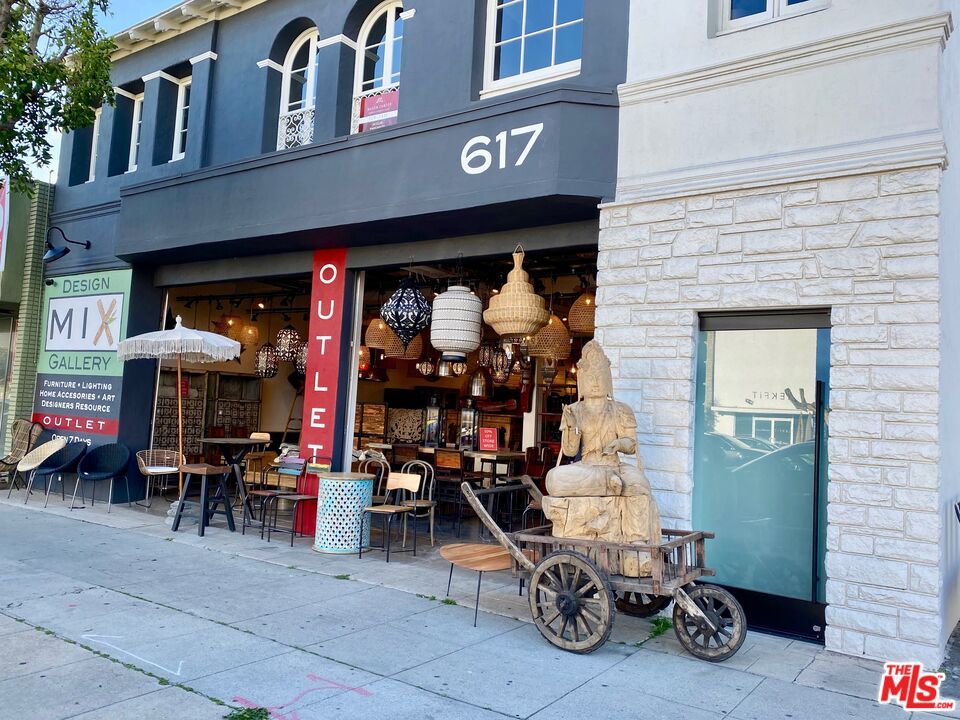 Exterior, Stone Walls