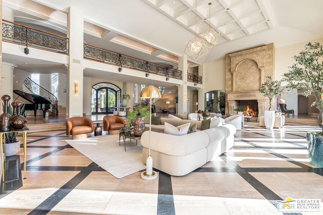 Chandelier, Fireplace, Interior, Living room, Pendant Lights, Piano, Recessed Lighting