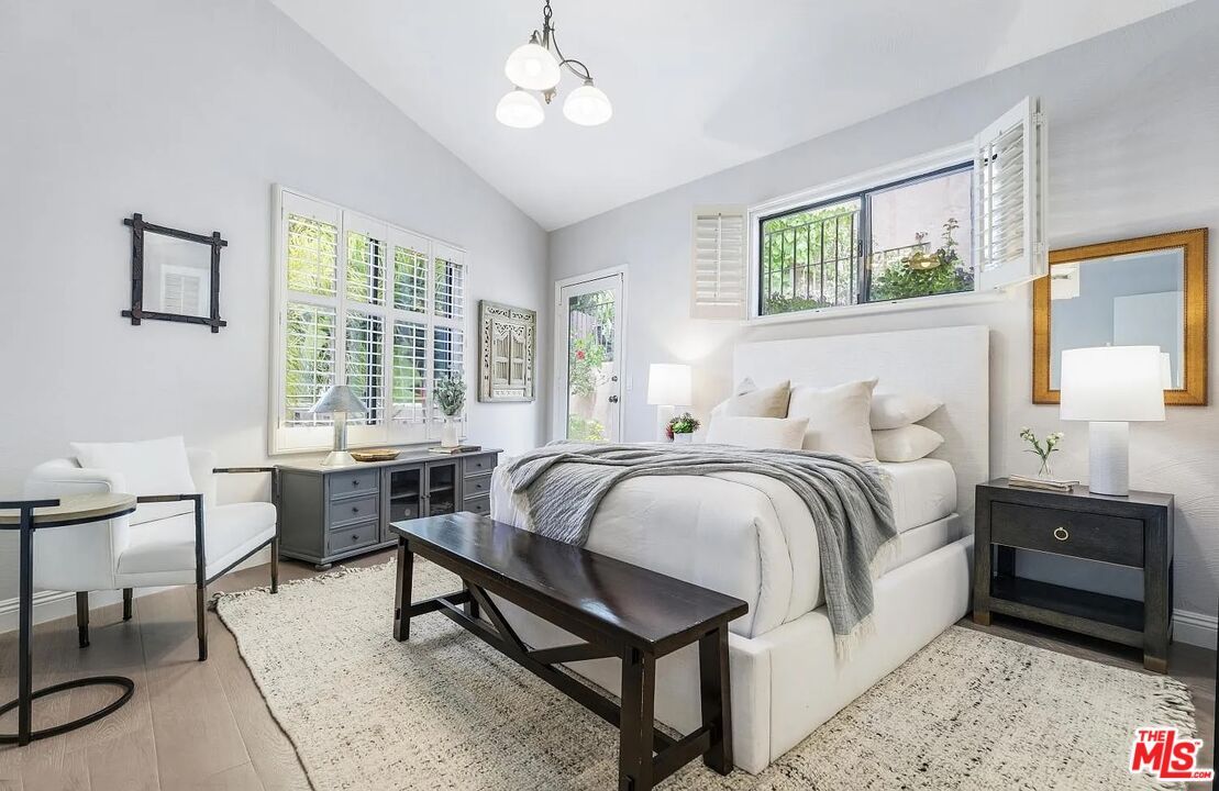 Bedroom, Interior, Pendant Lights, Wood Texture Flooring