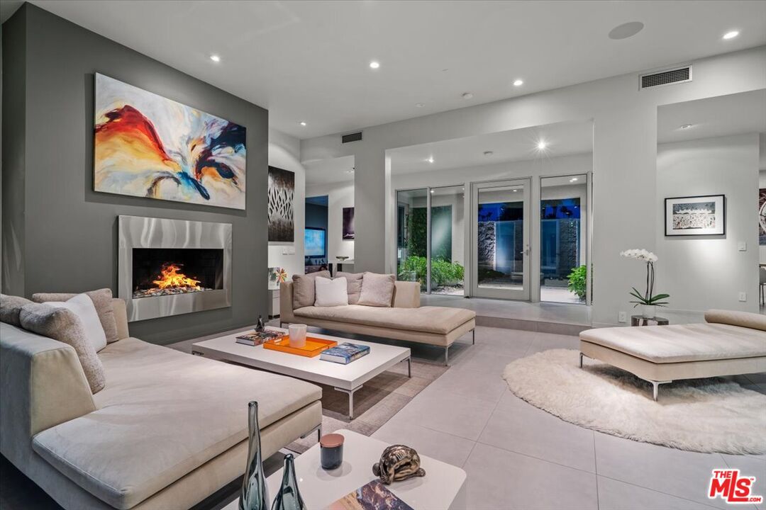 Fireplace, Interior, Living room, Recessed Lighting