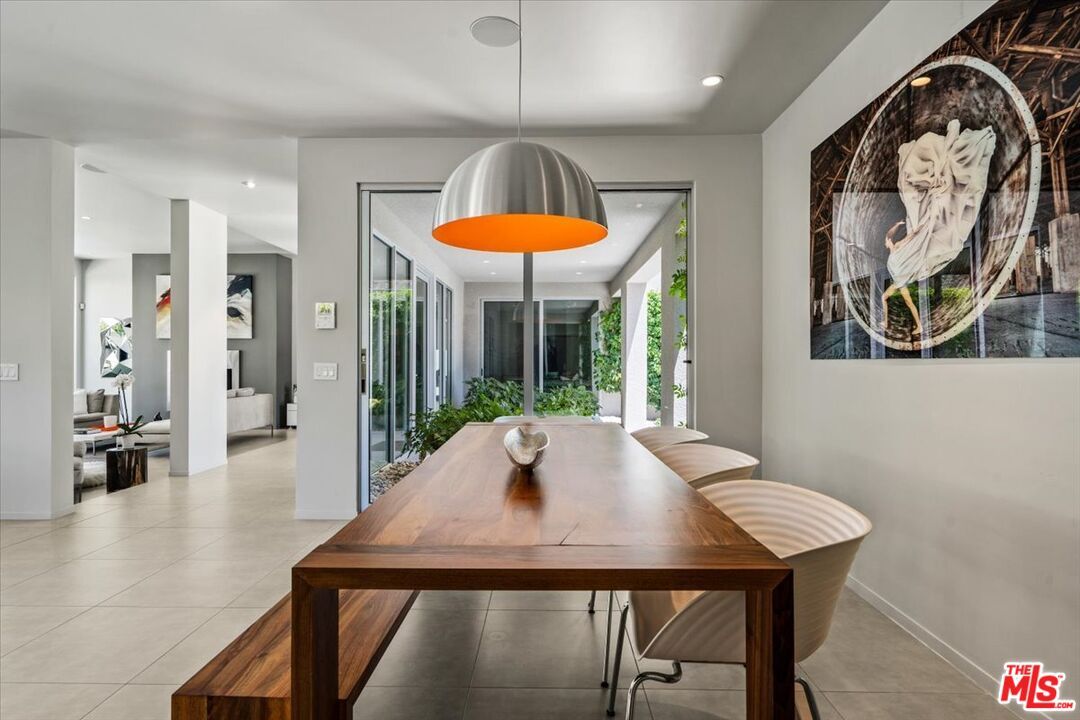 Dining room, Interior, Pendant Lights, Recessed Lighting