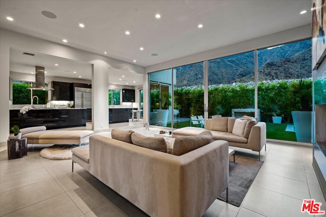 Interior, Kitchen, Living room, Recessed Lighting