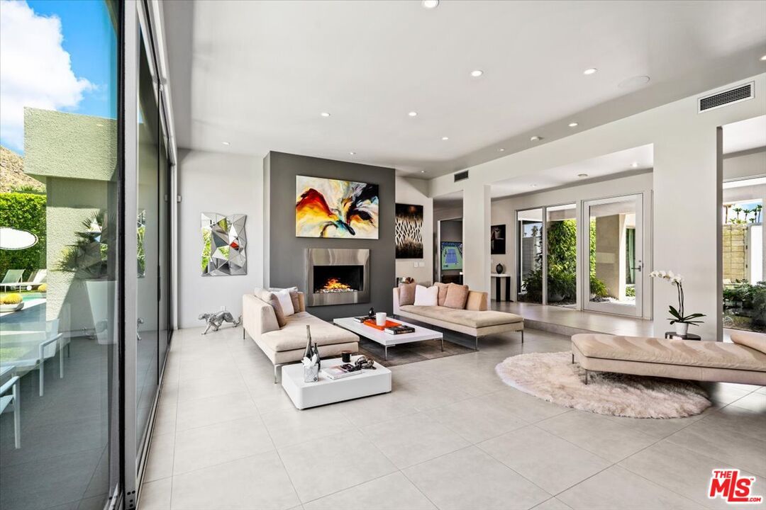 Fireplace, Interior, Living room, Recessed Lighting