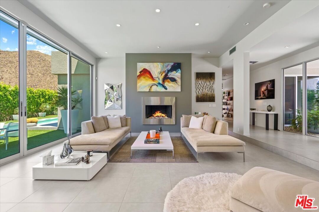 Fireplace, Interior, Living room, Recessed Lighting